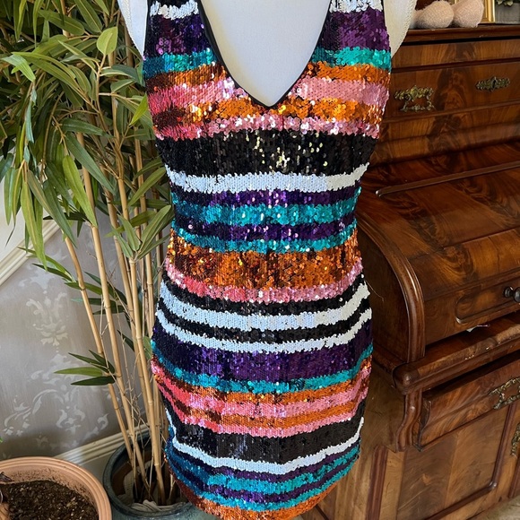 M2 by Mocha Apparel ladies sequin dress V-neck large excellent condition lined - Picture 10 of 13